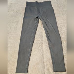 Women Ribbed Seamless Leggings High Waisted Workout Gym Yoga Pants. Size XS